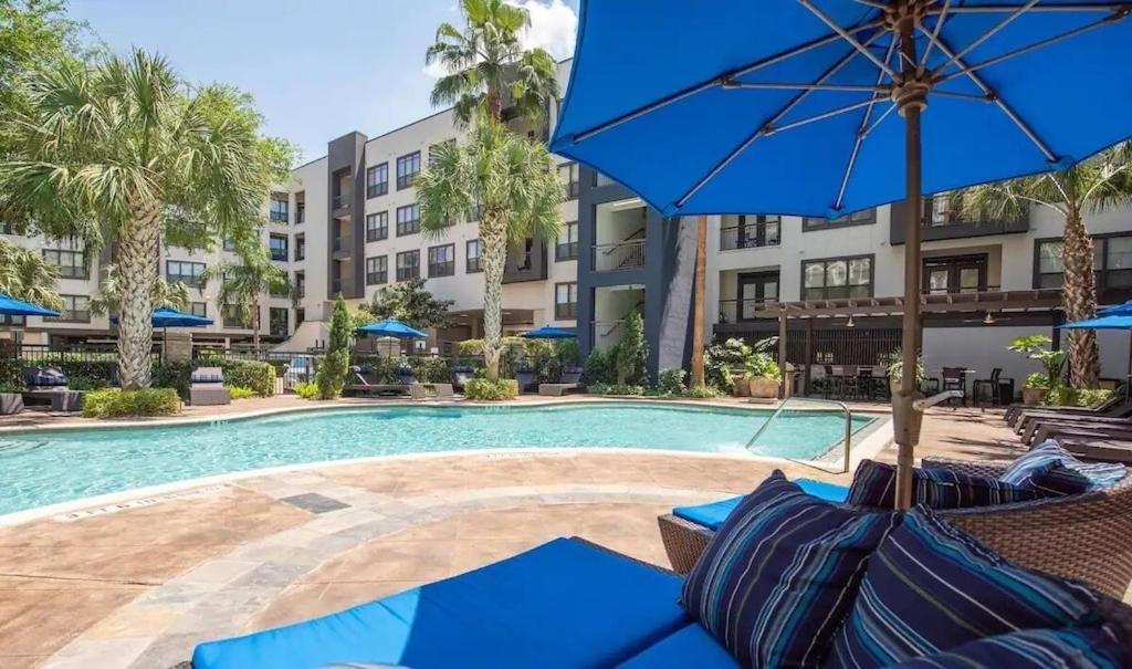 Modern Galleria Apt-Freeparking-Pool-Fast Wifi-Med Ctr Houston Exterior foto